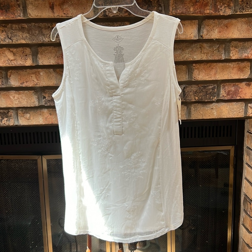 St. John's Bay Cream Embroidered Sleeveless V-Neck Tank